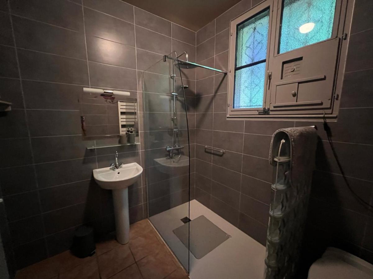 Bed and Breakfast Les Trois Fenetres Beauficel Esterno foto